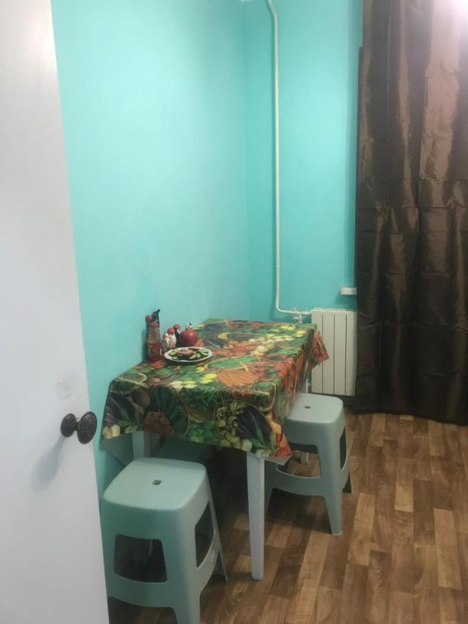 Ararat-Borschagovskaya Hostel Kiev Exterior foto